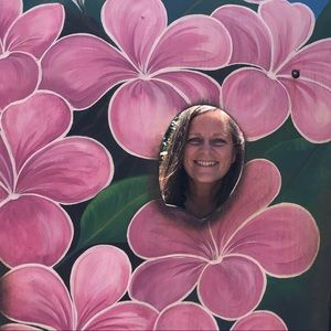 Meet your Posher, Debi